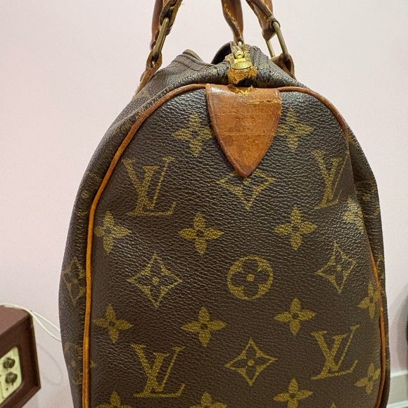 Louis Vuitton Classic Monogram Satchel Speedy 25 - Picture 3 of 12